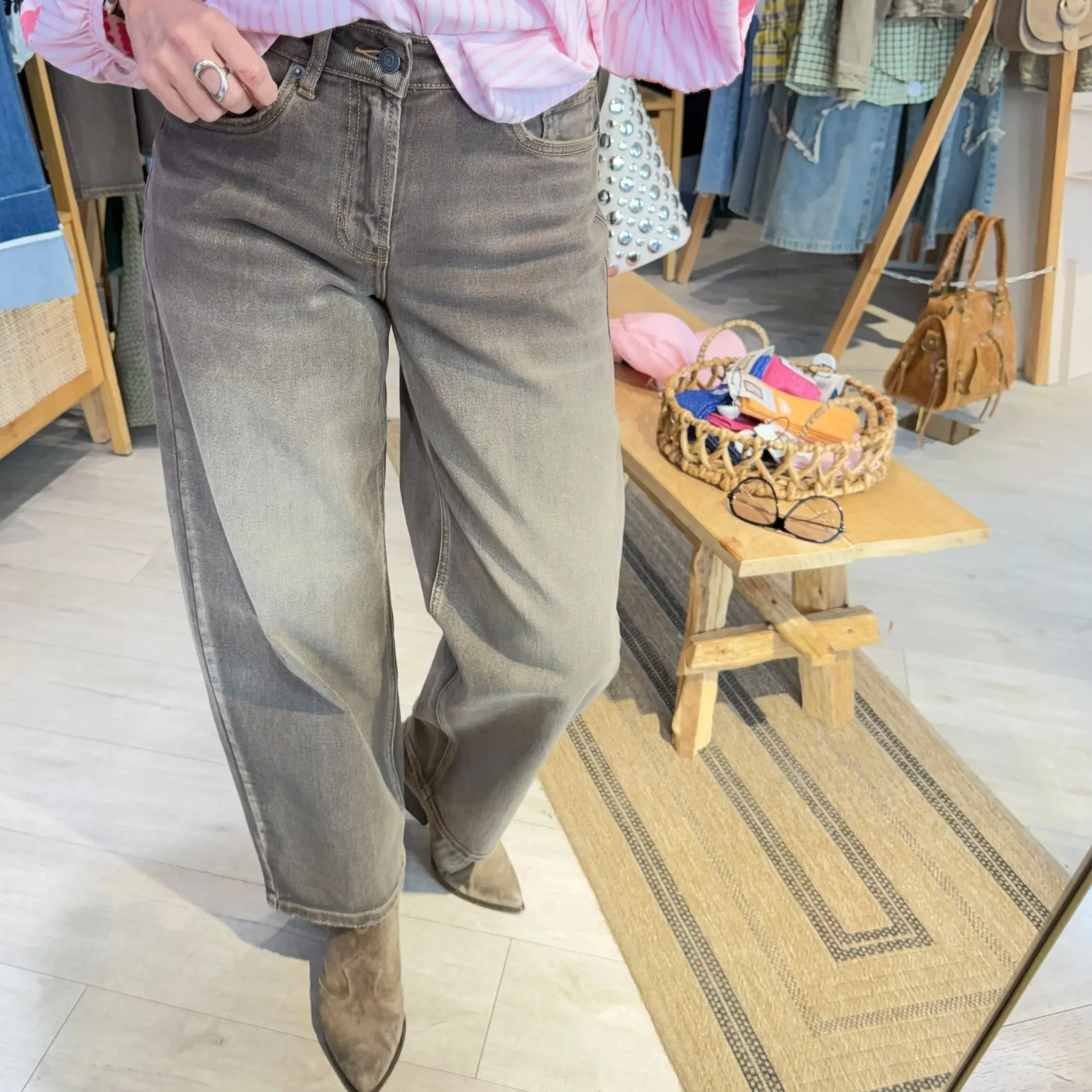 Jean femme coupe barrel JDN – taupe délavé