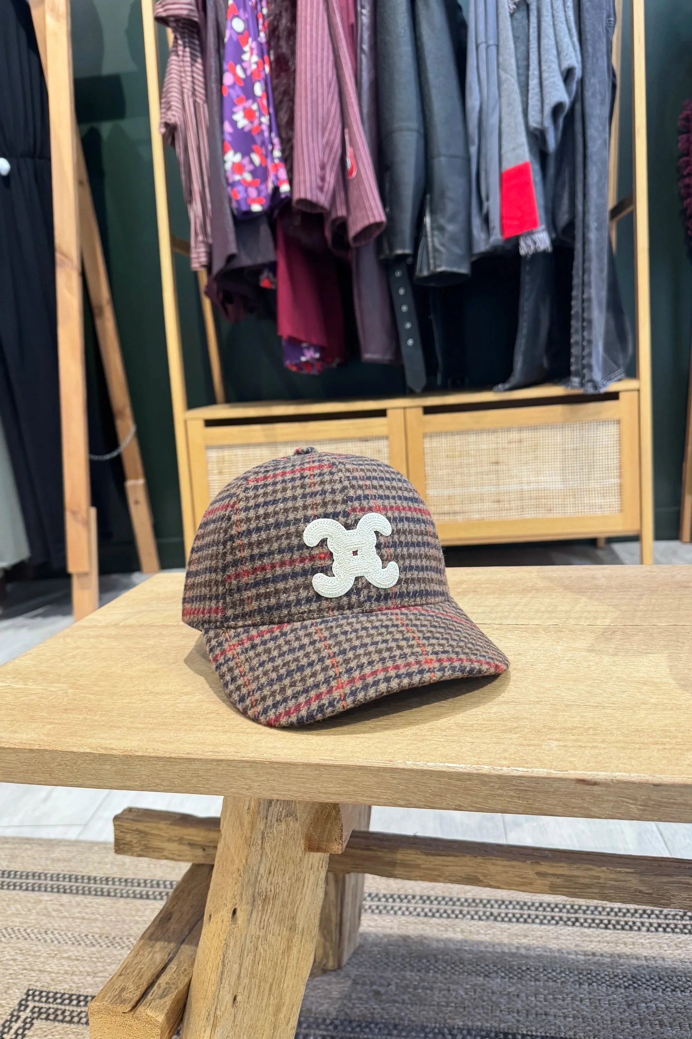 Casquette Eden – Carreaux beige et bordeaux