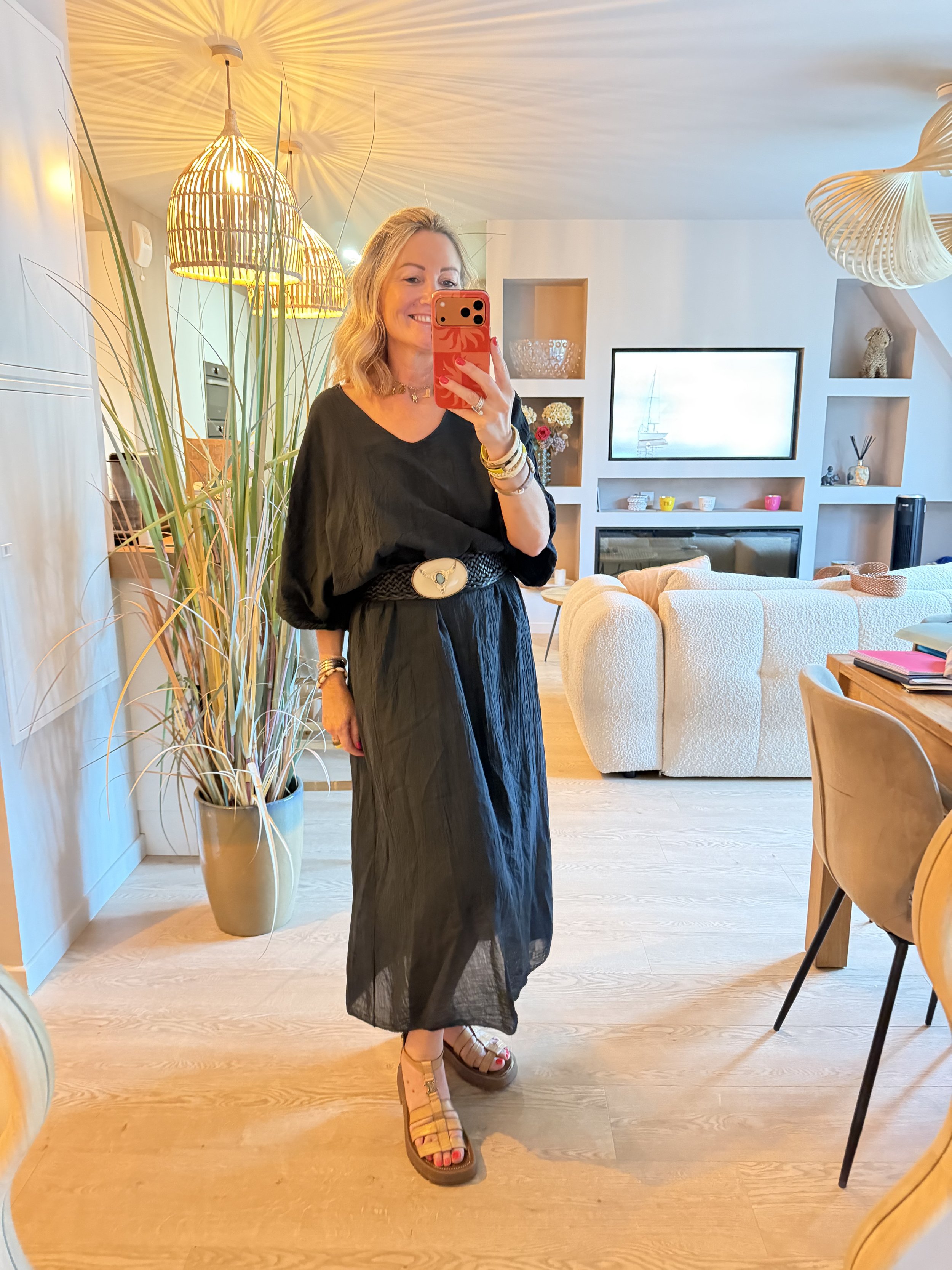 Robe Alba noire