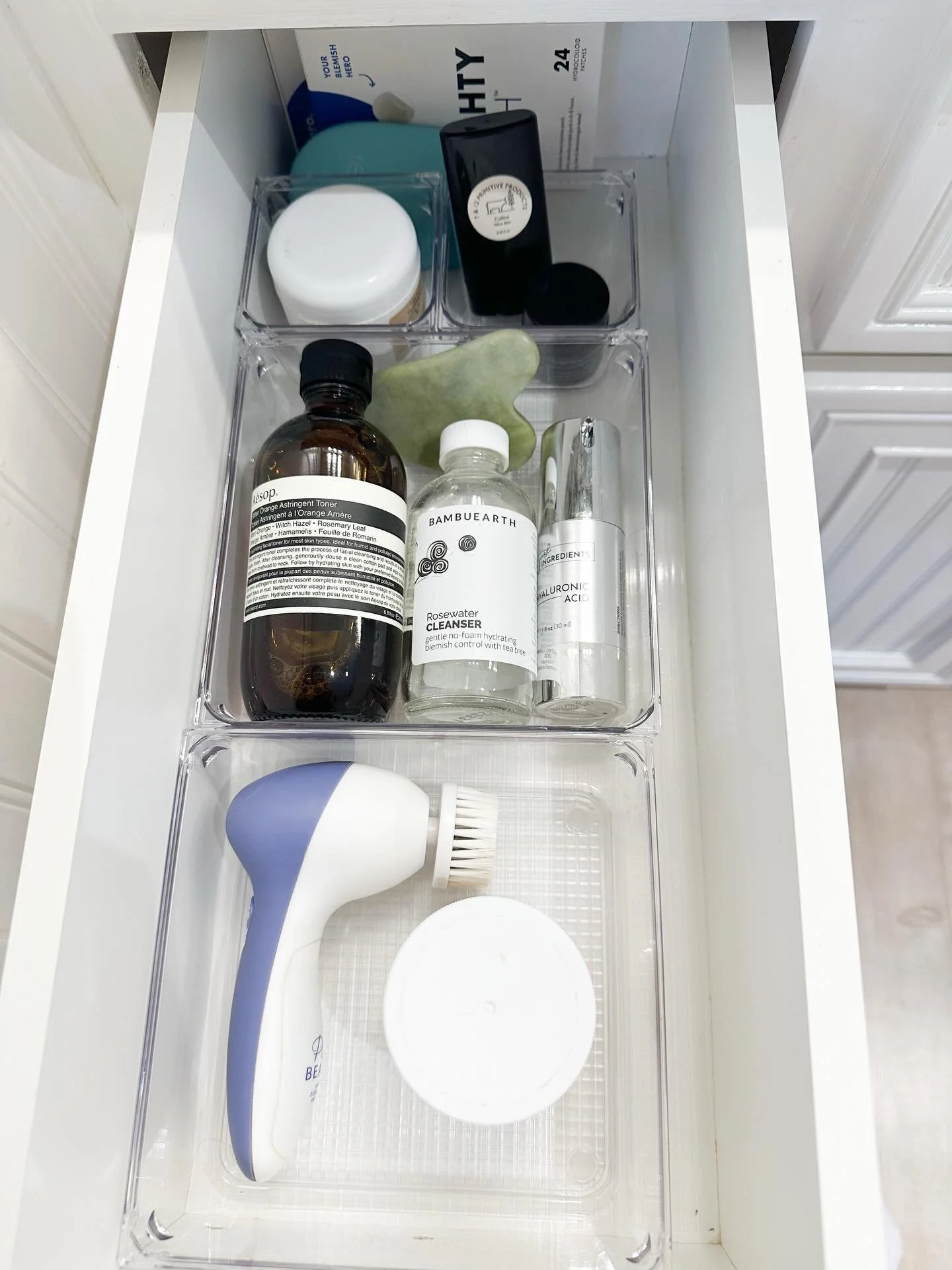 Your bathroom drawers might be small, but they play a big role in how your day begins and ends. When they&rsquo;re organized with intention, your daily routines feel smoother, faster, and less stressful. No more digging for toothpaste, makeup, or ext