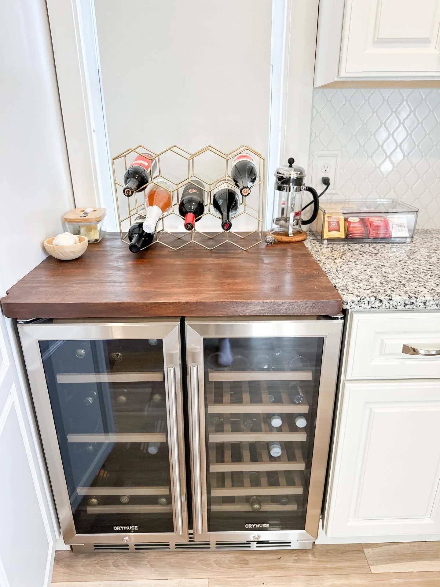 There&rsquo;s something so grounding about being able to make a simple cup of tea in a space that feels calm and organized. When everything has a place, even the smallest rituals become easier, smoother, and more enjoyable. No digging, no stress&mdas