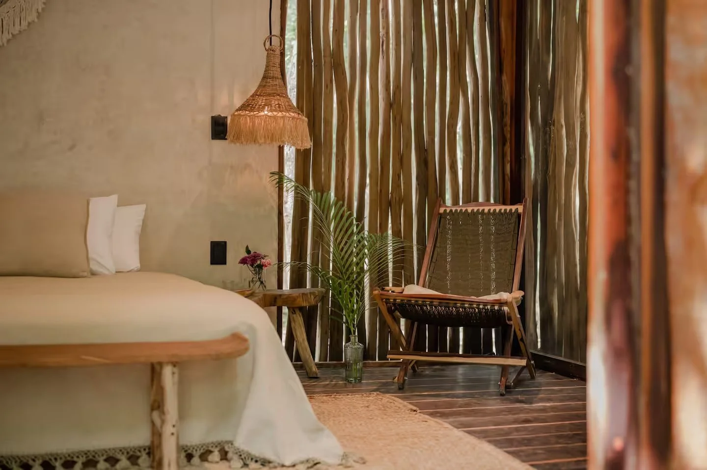 JUNGLE CABIN CHAIR .jpeg