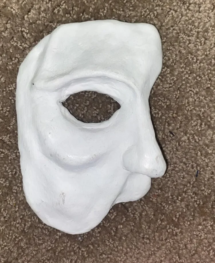 Masking - Clay Mask by Goldie Snow