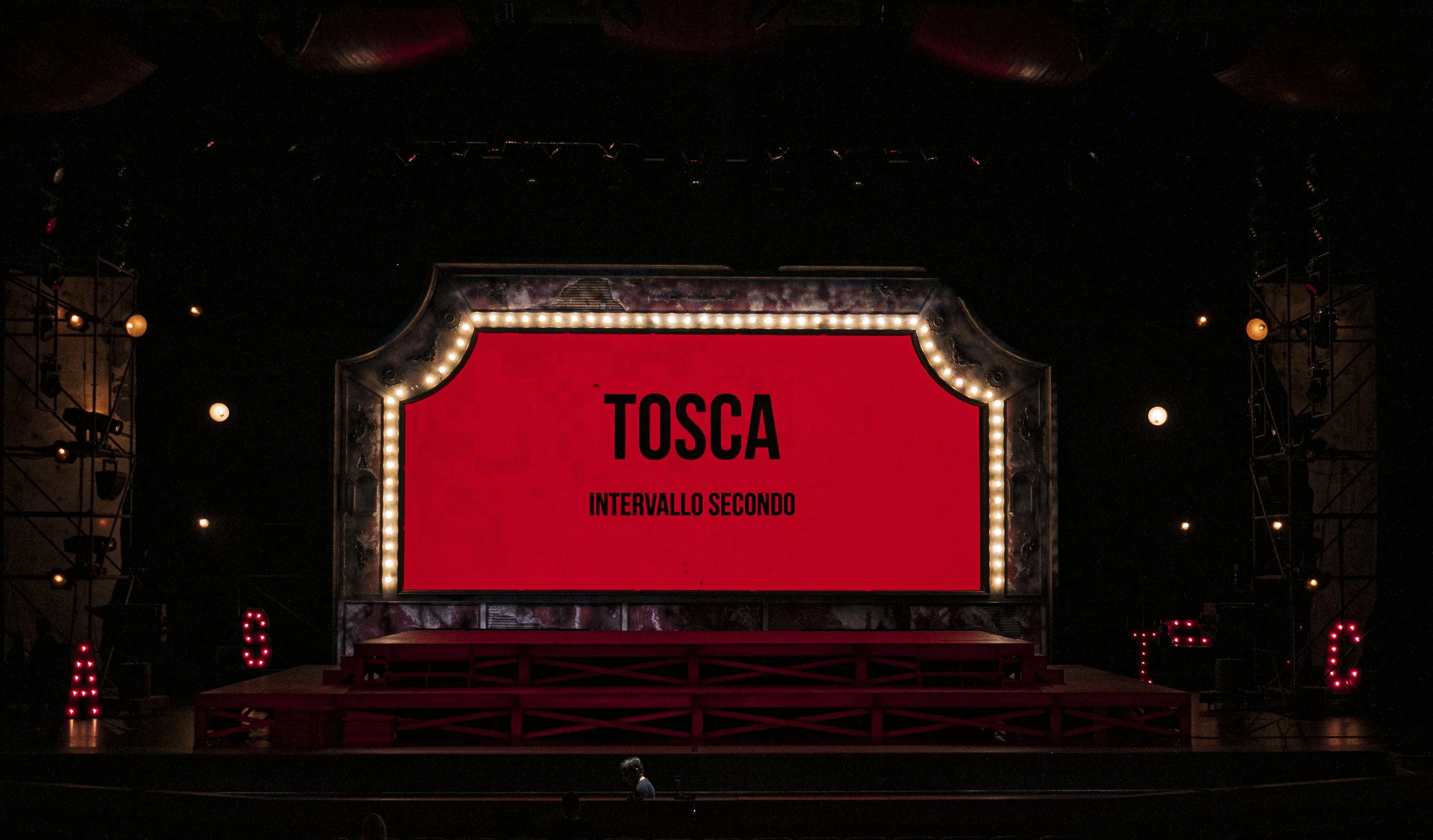 TOSCA Letter Lightboxes