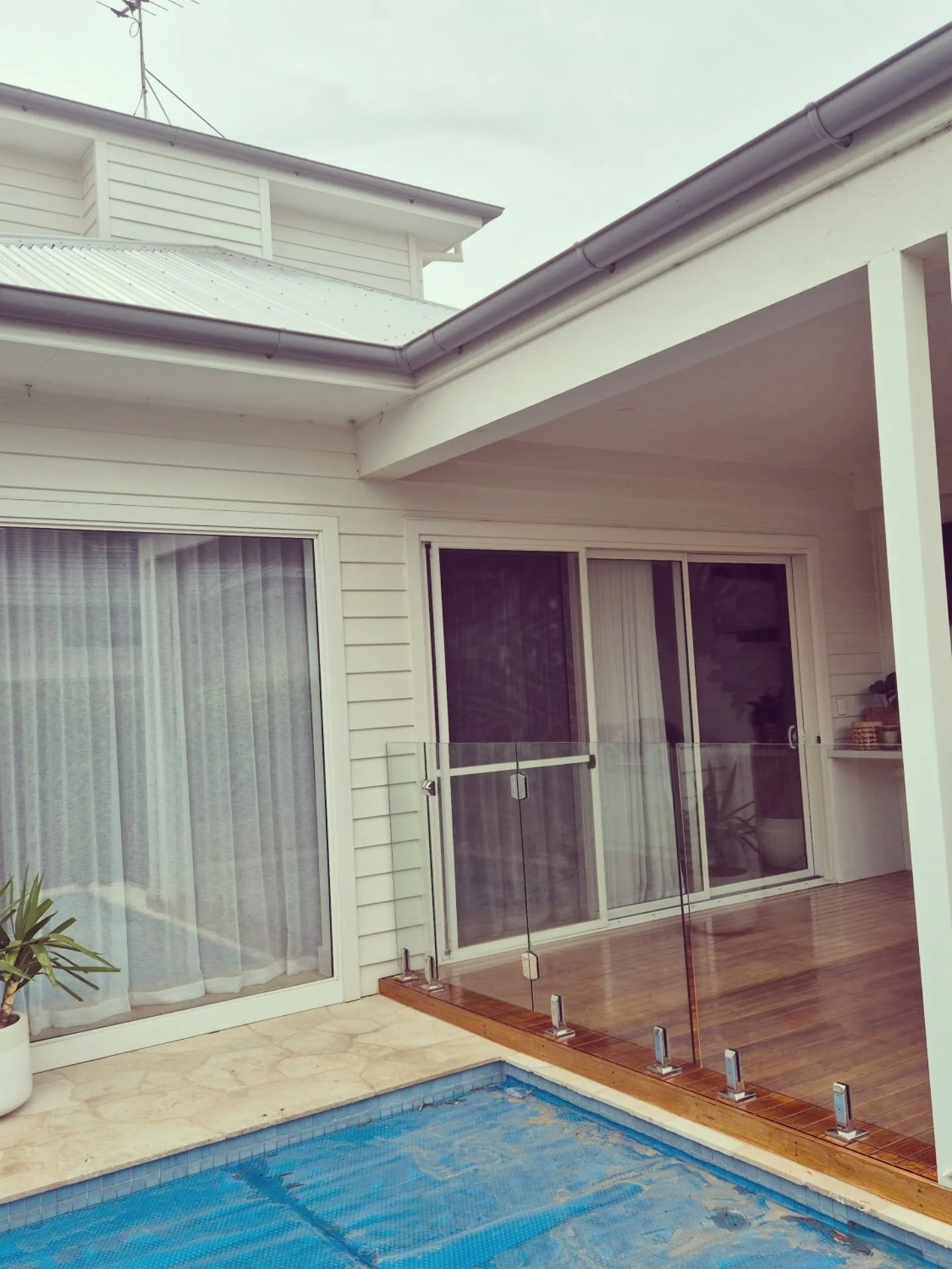 A stunning new modern family home, beautifully finished with exceptional attention to detail. #strokes_of_perfection_