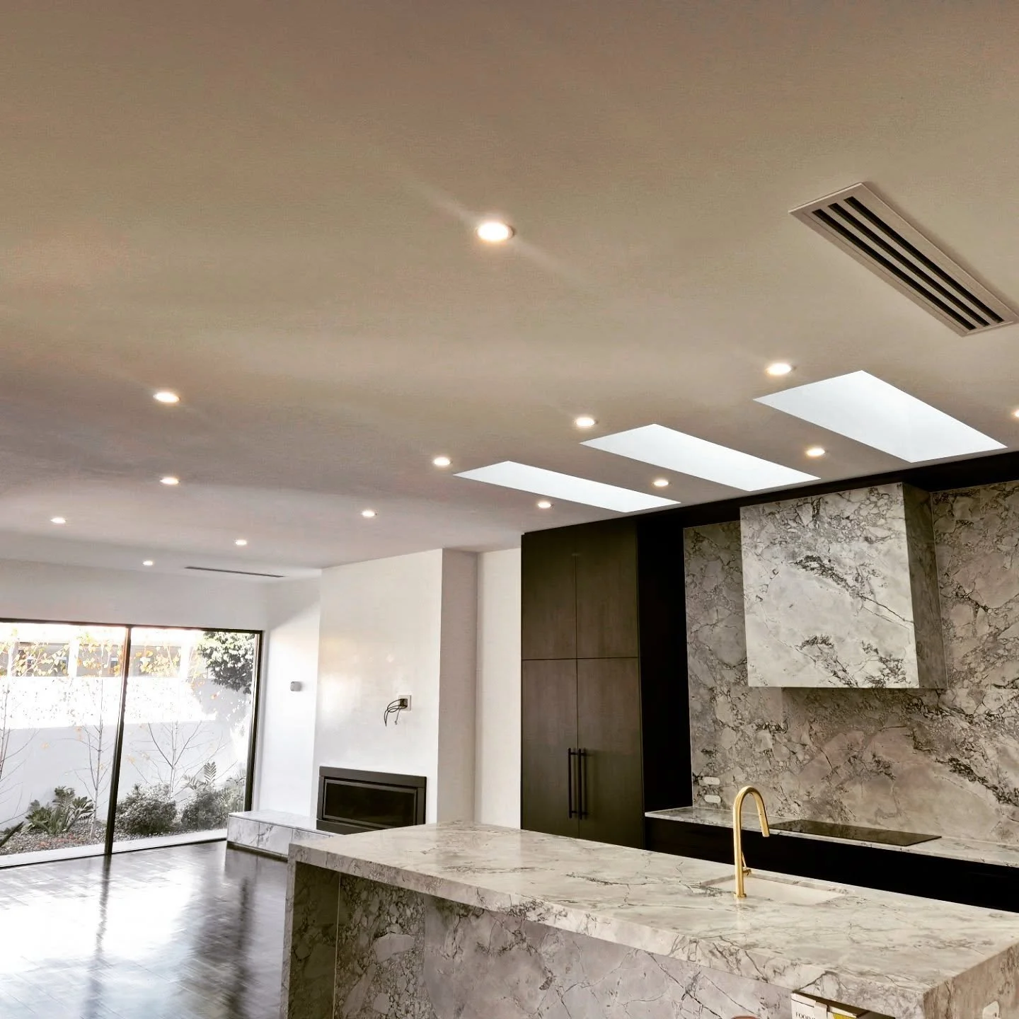 I was deeply honoured to be a part of rejuvenating this beautiful home and wishing you all the luck in the world as you start this new chapter in your life .  @strokes_of_perfection_