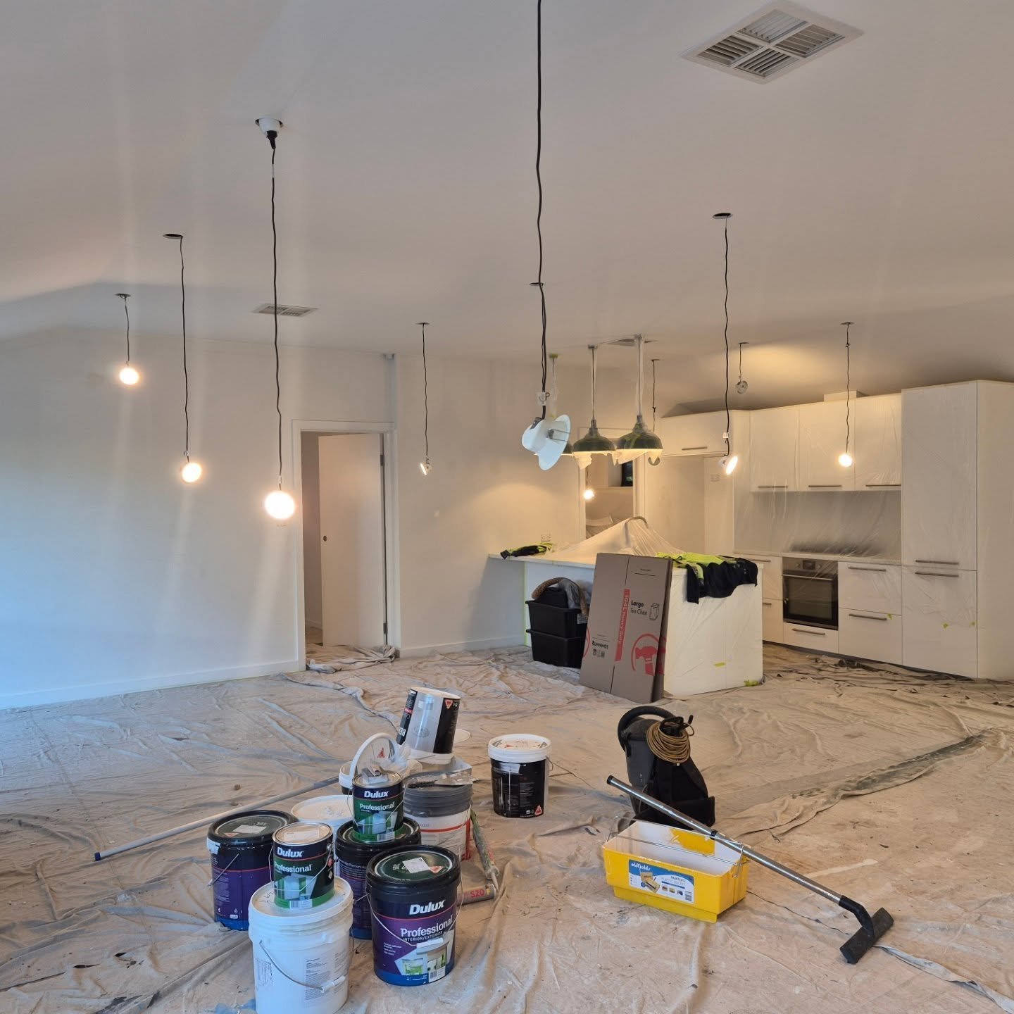 Before and After 
Thoroughly enjoyed bringing this home back to its former glory. Call the pros, call strokes. #strokes_of_perfection_