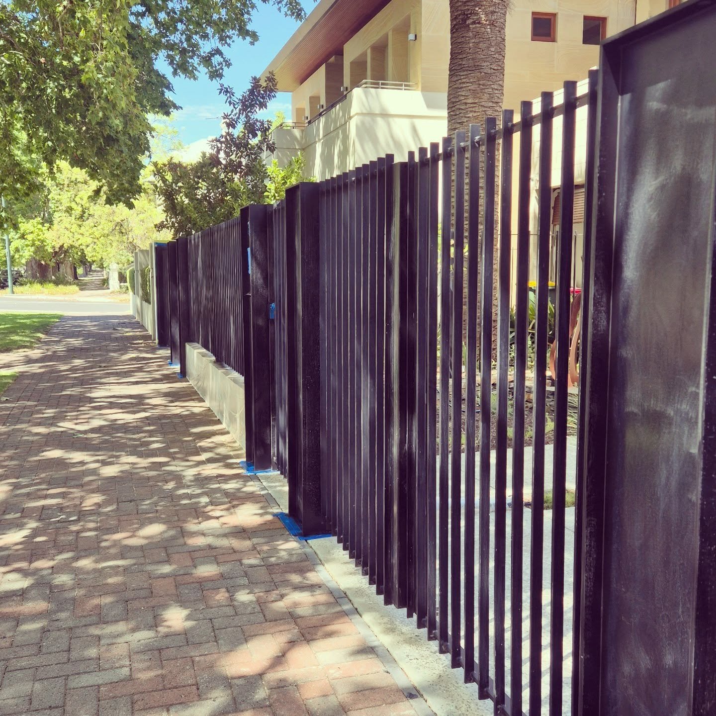 Rejuvenated this steel fence, now it looks better than when it was new! #strokes_of_perfection_