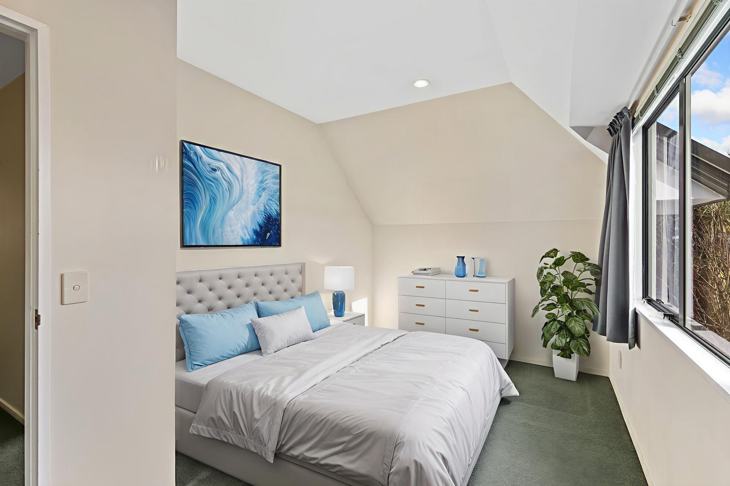 081A2777 - Bedroom - Standard - 8.jpg