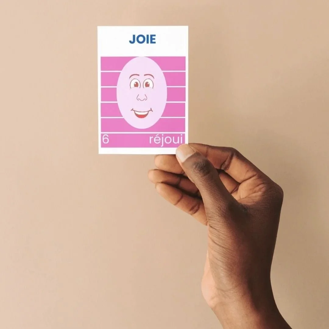 Educational flashcard with a cartoon face and the word 'réjoui' for learning French, labeled with the number 6 and the word 'joie' at the top.