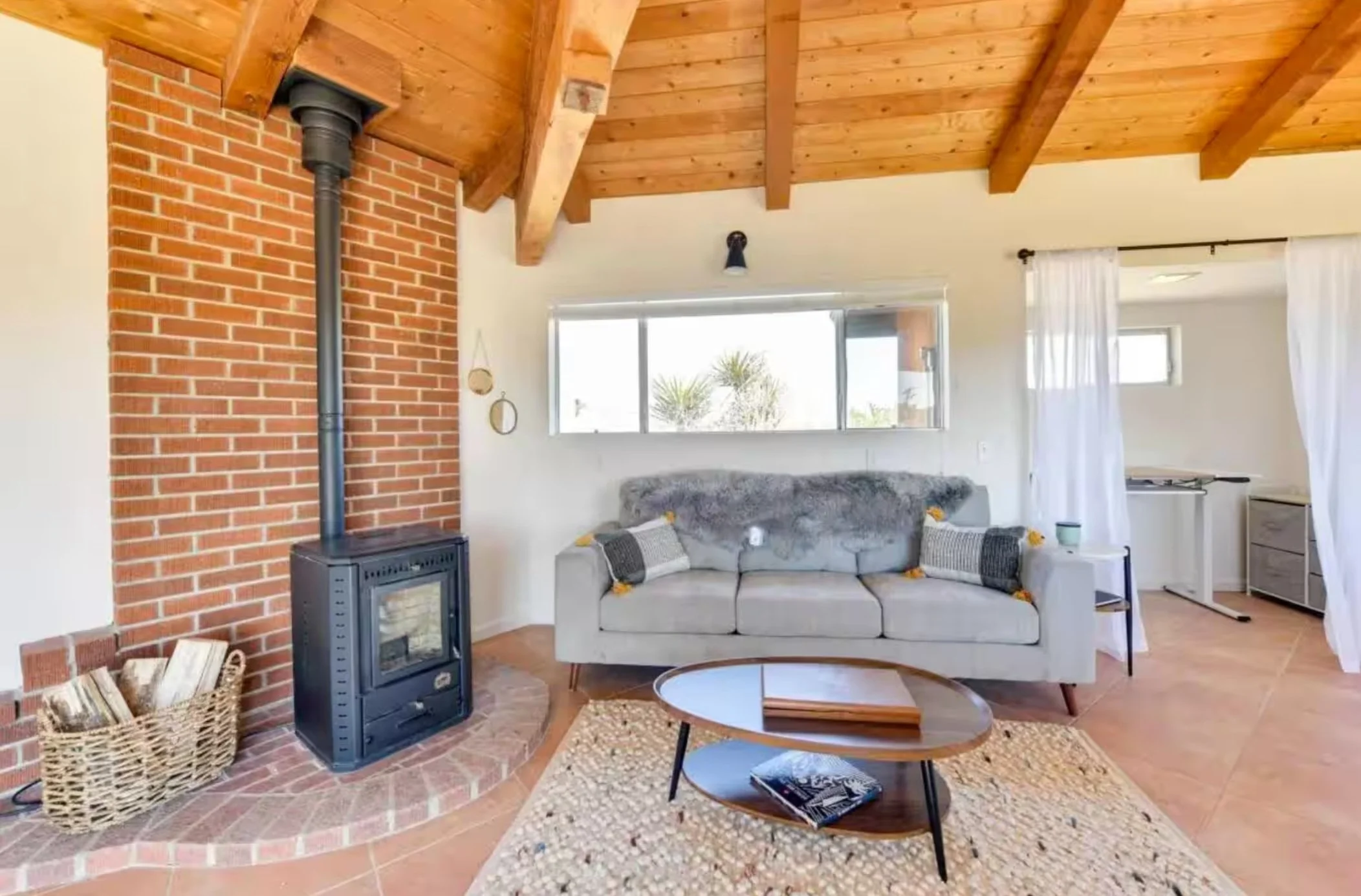 La Casita 7 - Joshua Tree.jpg