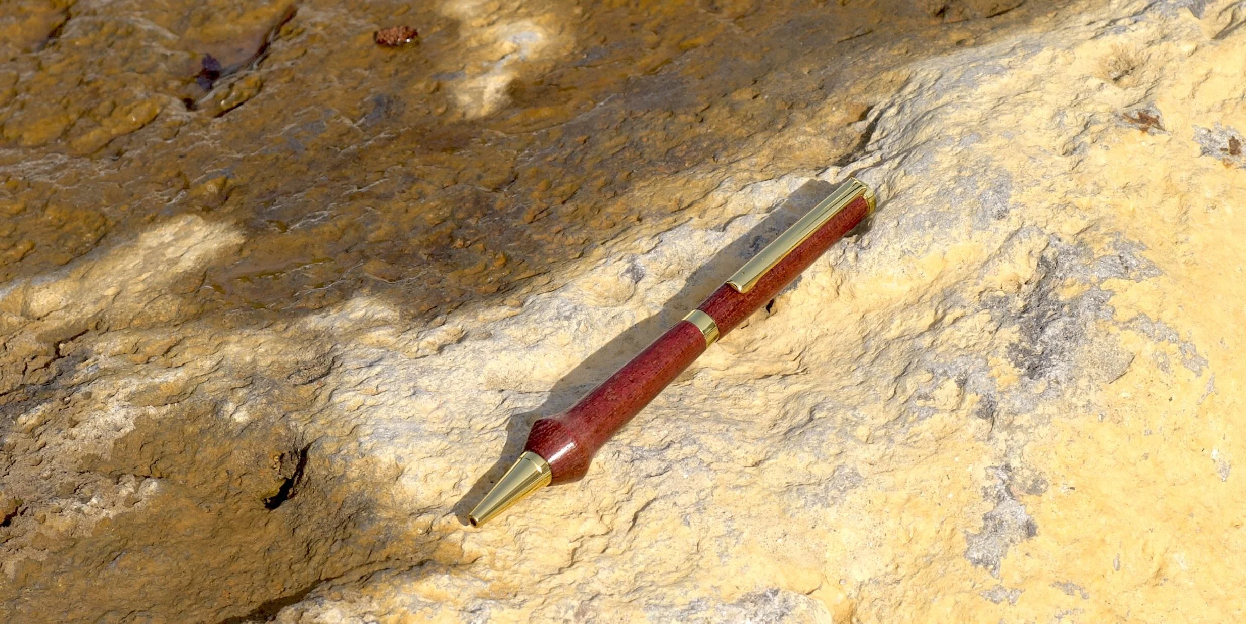 The Curved Grip Pen - Purpleheart