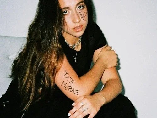 Tate McRae, All My Friends Are Fake