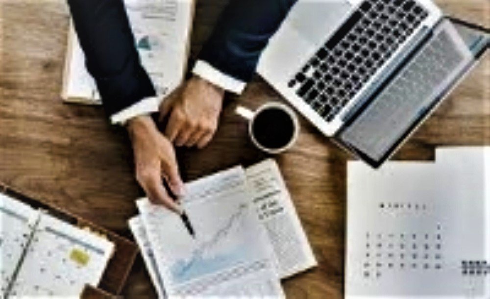 The 13-Week Cash Flow Forecast: Why Every Small Business Needs One (And How to Build Yours)