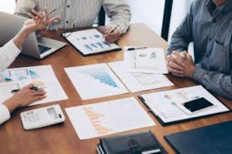 Cash Flow vs. Profit: Why Profitable Businesses Still Fail