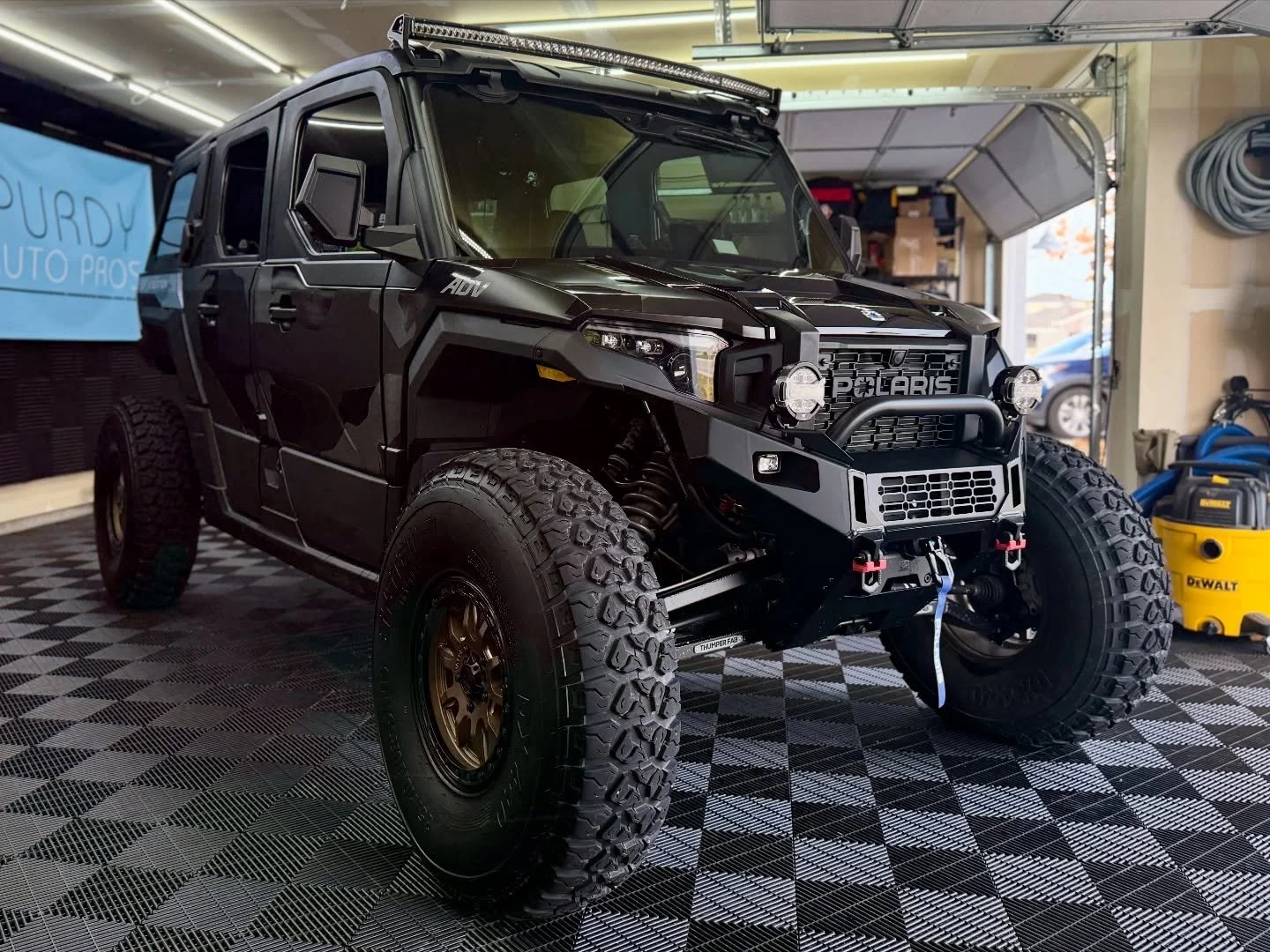 not your average Polaris in for a clean slate🧽

#purdyautopros #notyouraveragedetailerperiod #theragcompany #kochchemie #pandsdetailproducts  #armourdetailsupply #mvpdetailsupply #obsessedgarage #gtechniq #detailfactory #griotsgarage #adamspolishes 