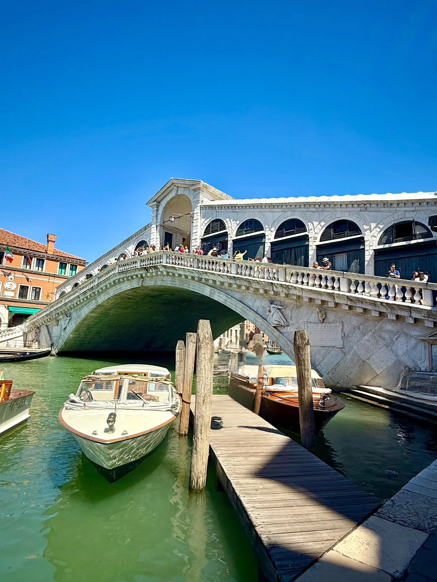 Travel - Guides, Experiences, Travel Tips 