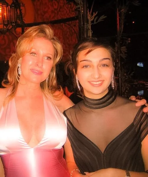 Kathy Hilton.jpg