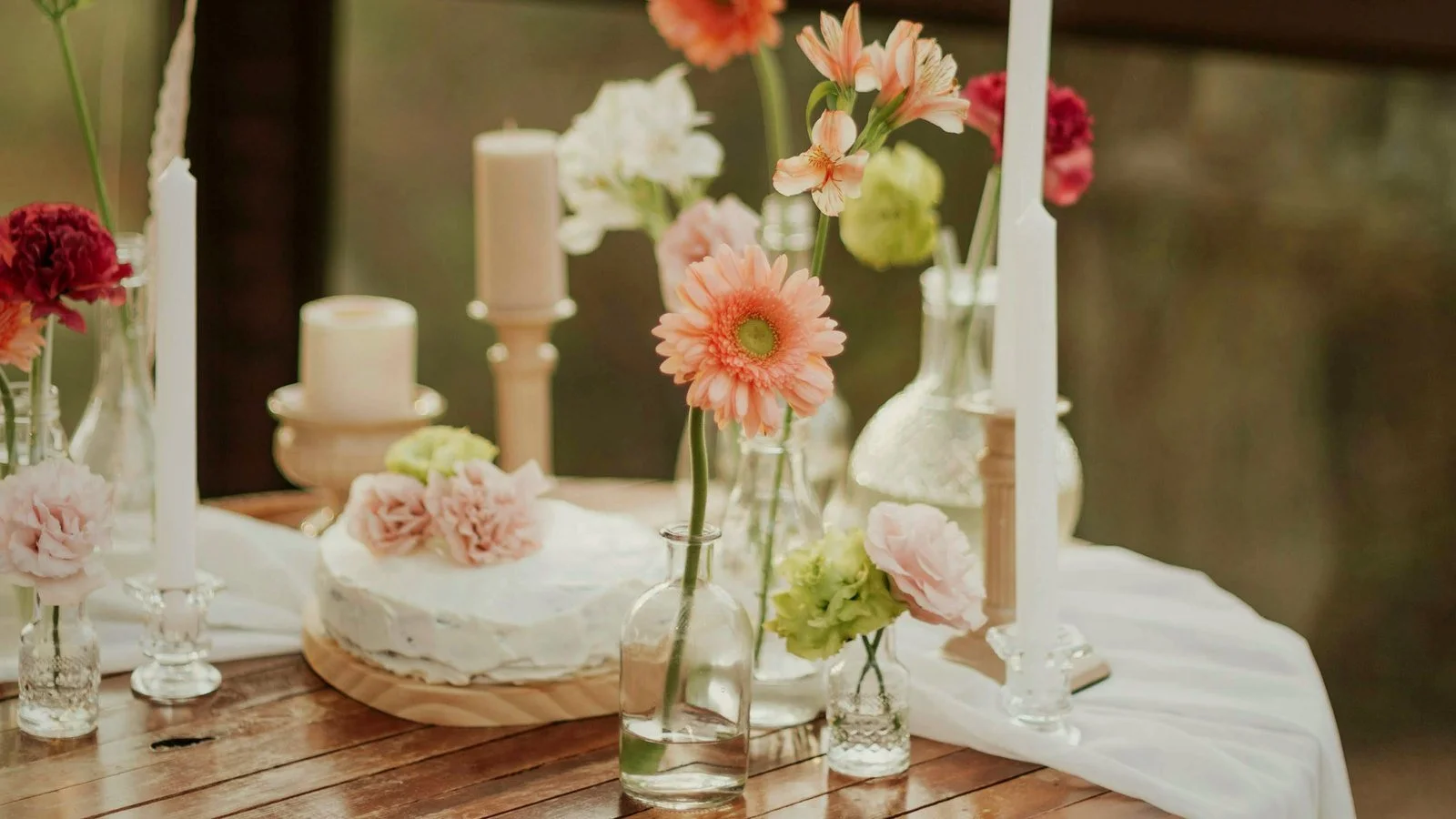 Stone &amp; Timber Styling Guide: Decor Ideas That Complement a Historic Venue