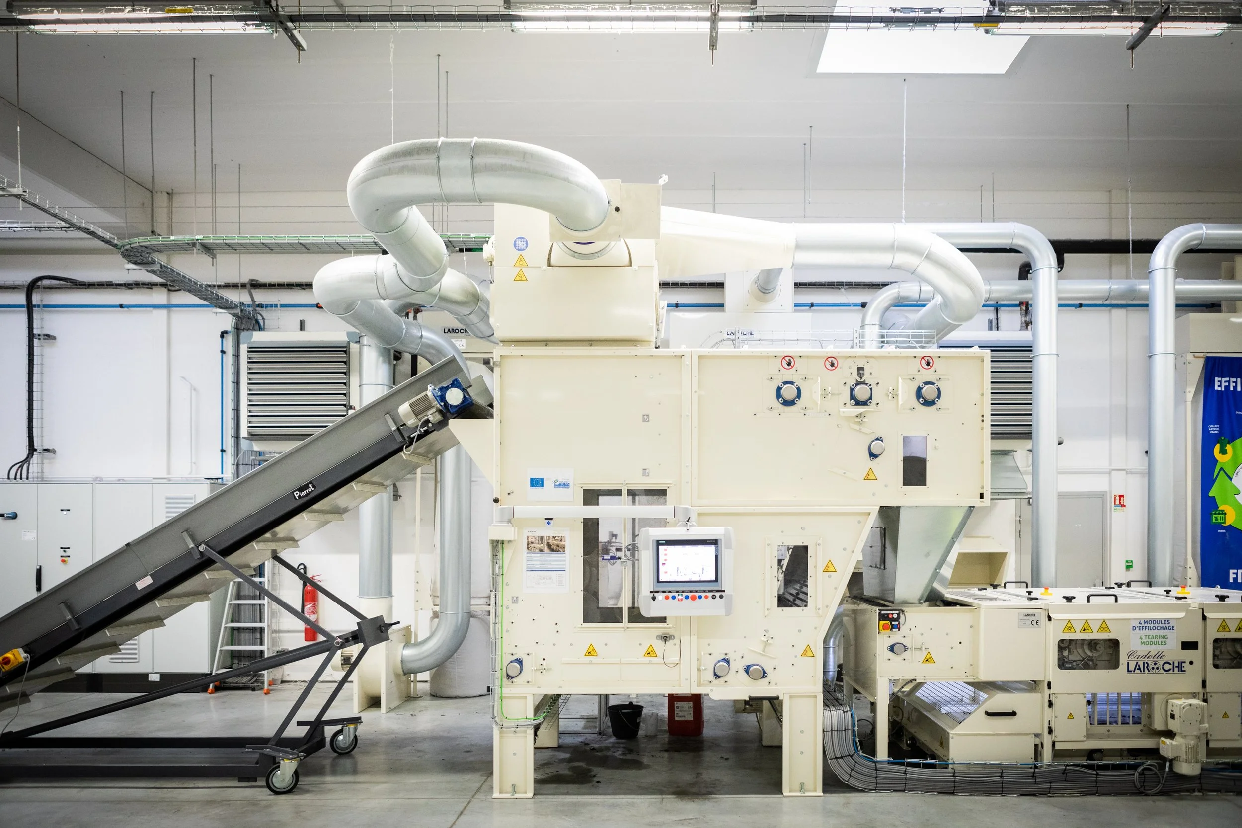Textile mechanical recycling platform at CETI