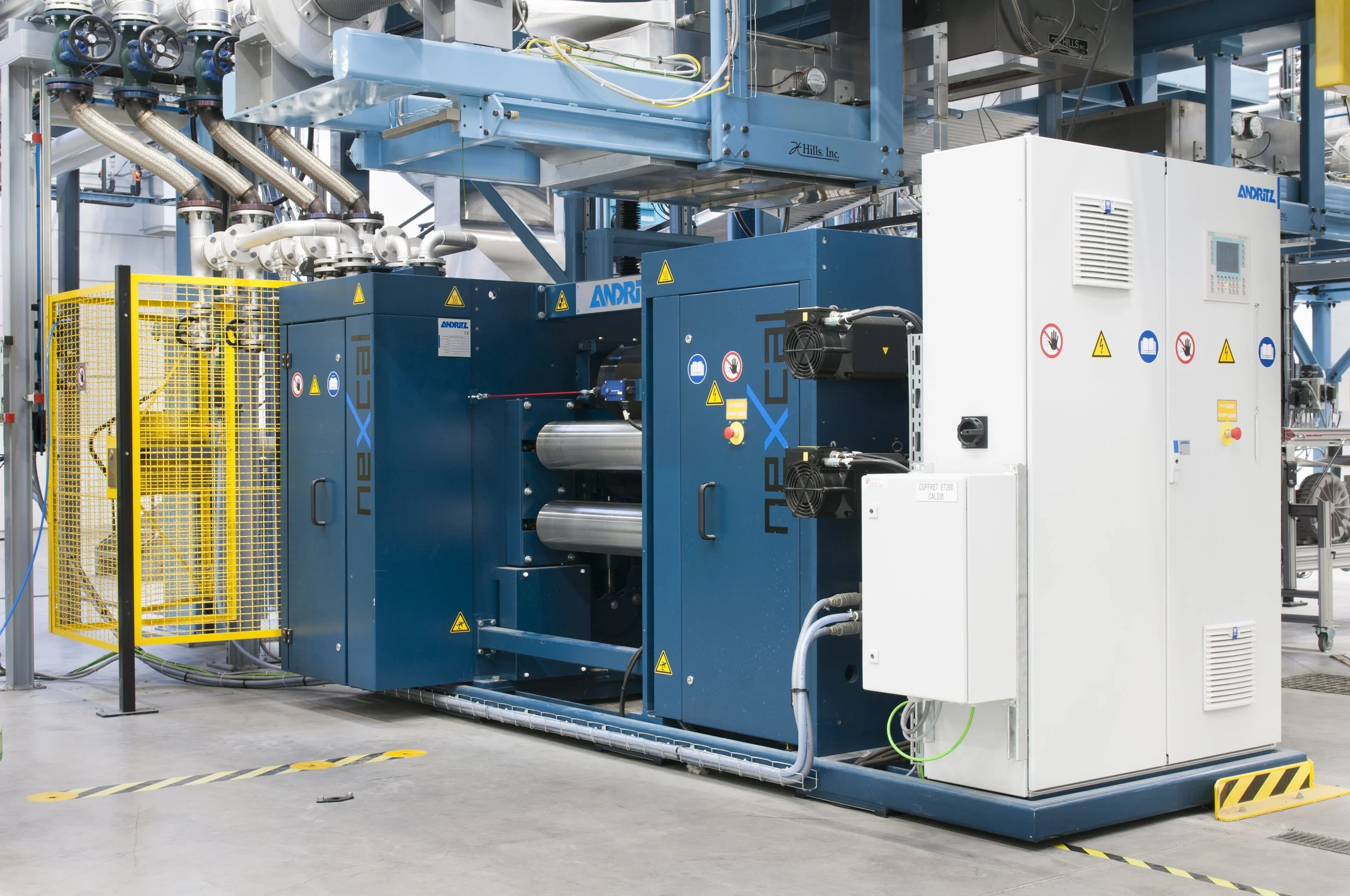 Plateforme de calandrage de non-tissés au CETI.