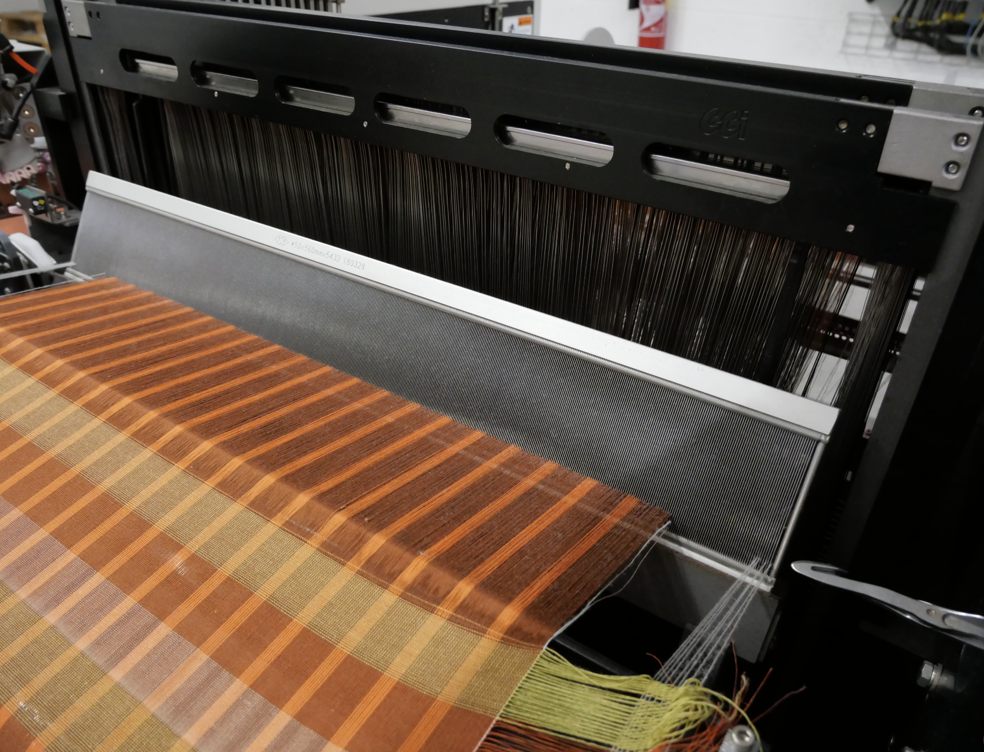 Industrial pilot weaving machine at CETI