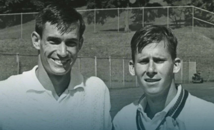 Frank Froehling (left) poses with fellow American Dennis Ralston. Copyright International Tennis Hall of Fame