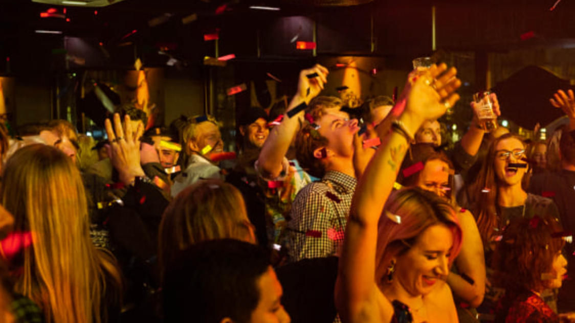 giret publikum på old irish pub