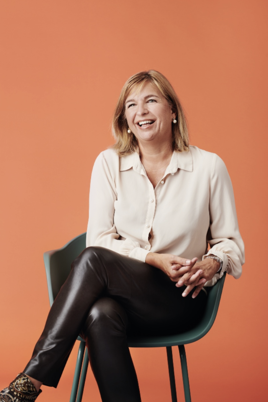 Jutta Kerle  
Leiterin Headoffice  
m–design Gruppe
