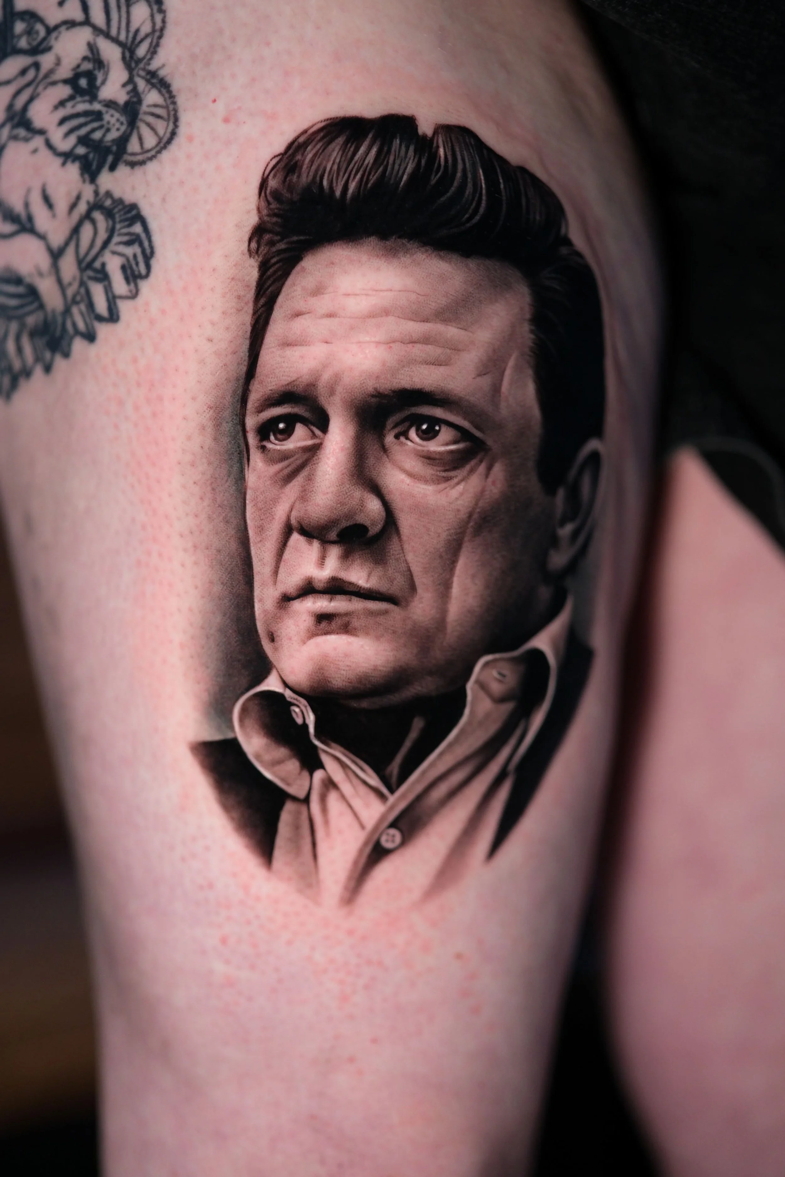 ciaran-harrington-johnny-cash-portrait-black-and-grey-tattoo-cambridge.jpg