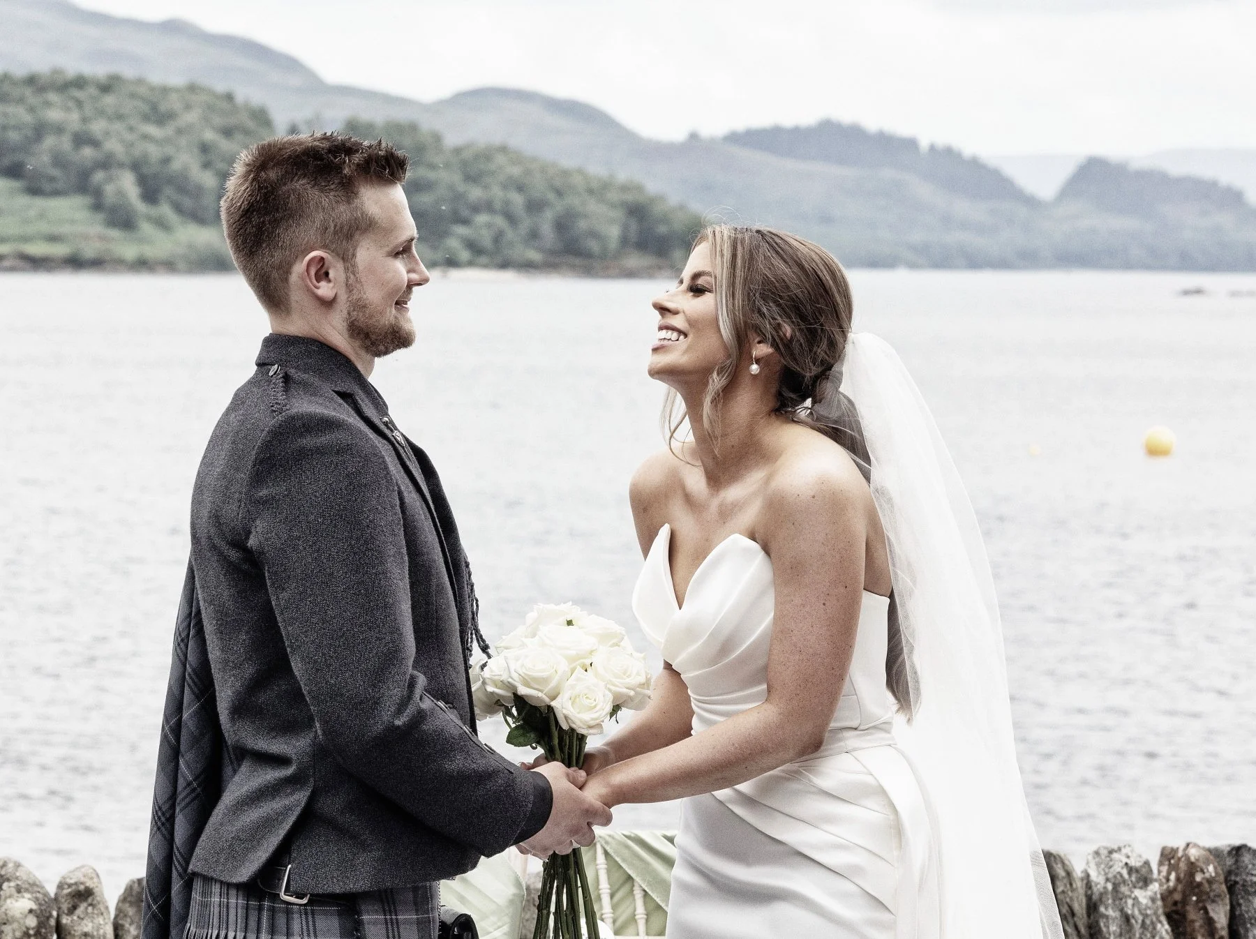 wedding photographer Loch Lomond.jpg