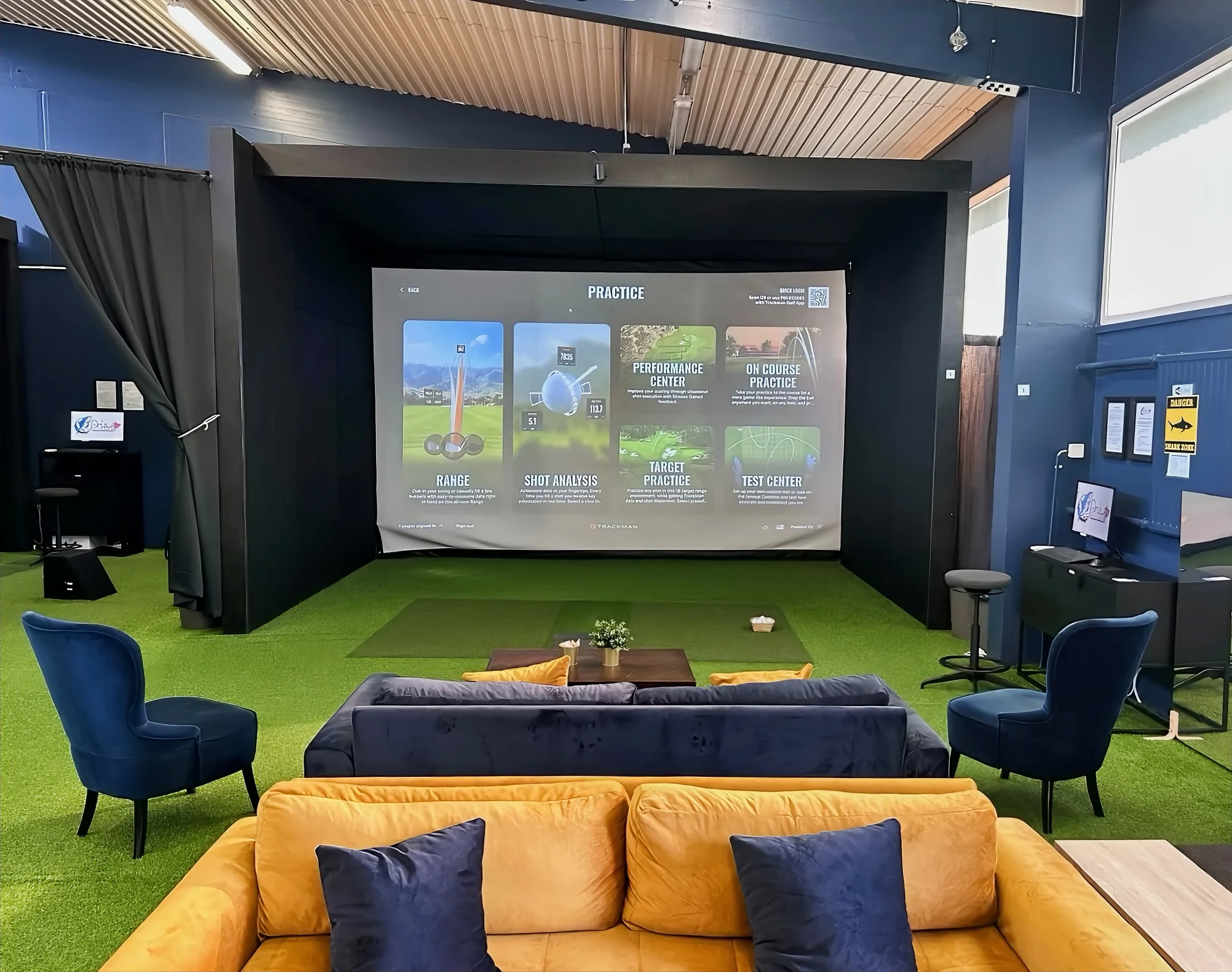 Golf Simulaattori Helsinki Varaa Nyt Ja Paranna Pelaamistasi Pallohai