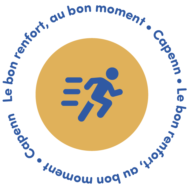 Cercle jaune avec en son centre un logo avec un symbole en bleu d'une personne qui court, entouré d'un texte en français écrit en bleu 'Capenn. Le bon renfort au bon moment ! Capenn. Le bon renfort au bon moment !'.