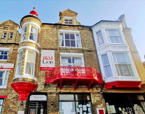 The Red Lion.png