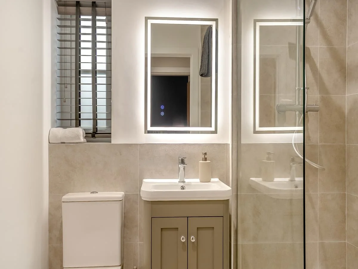 walk in shower rr.jpg