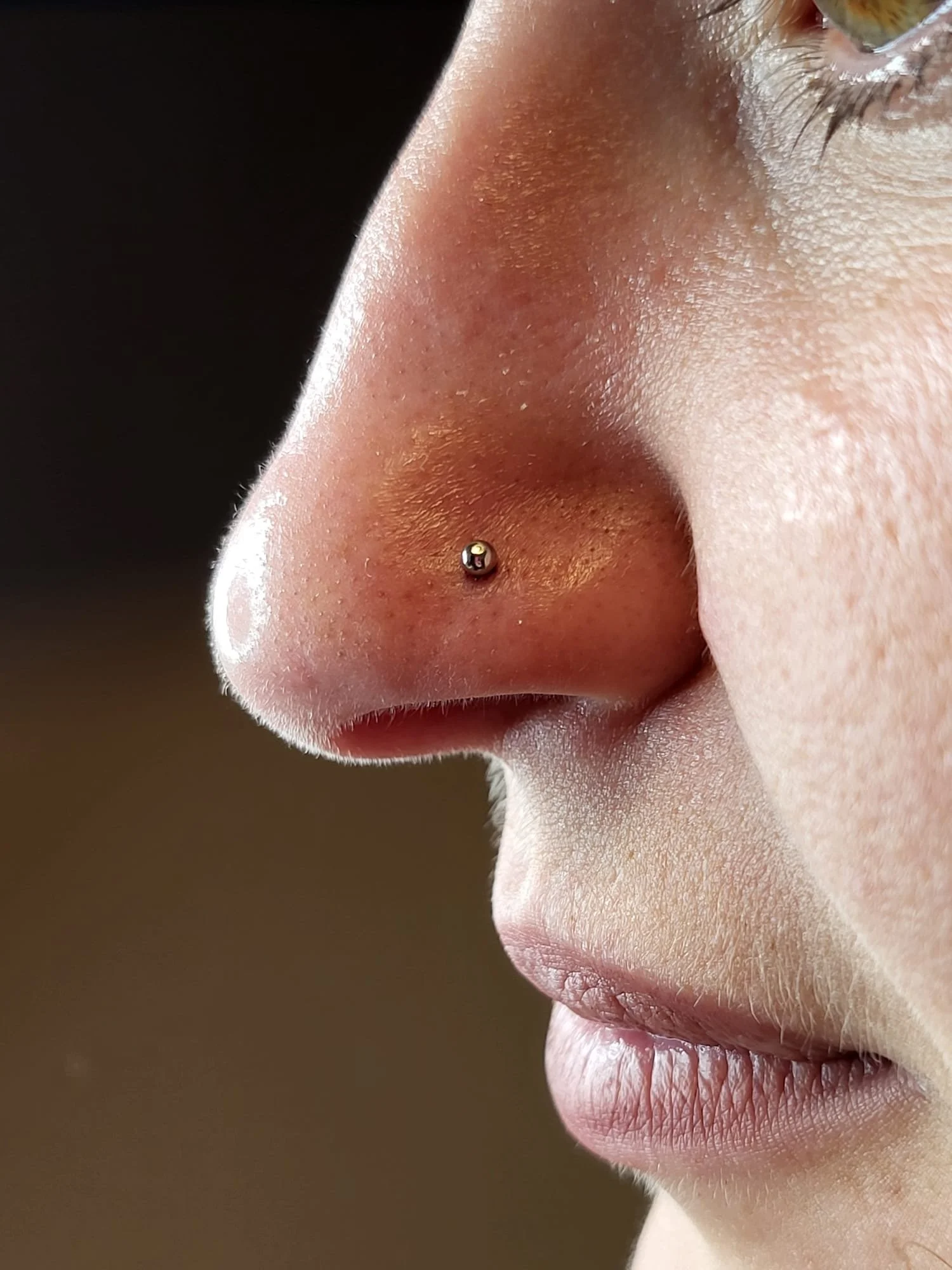 Nostril
Piercing