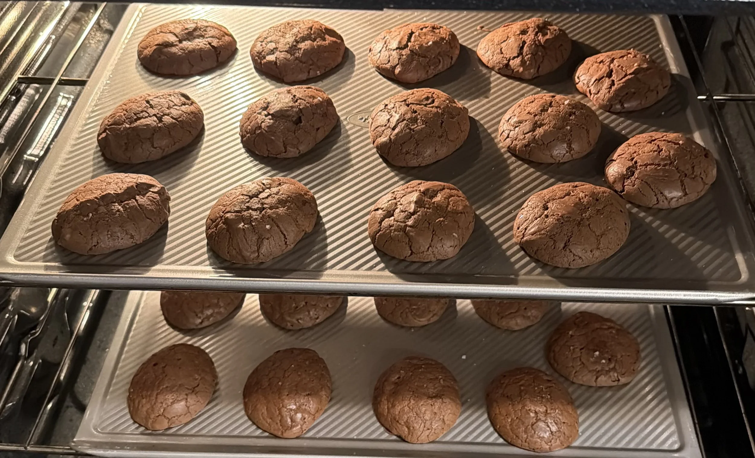 Chocolate Meringue Cookies