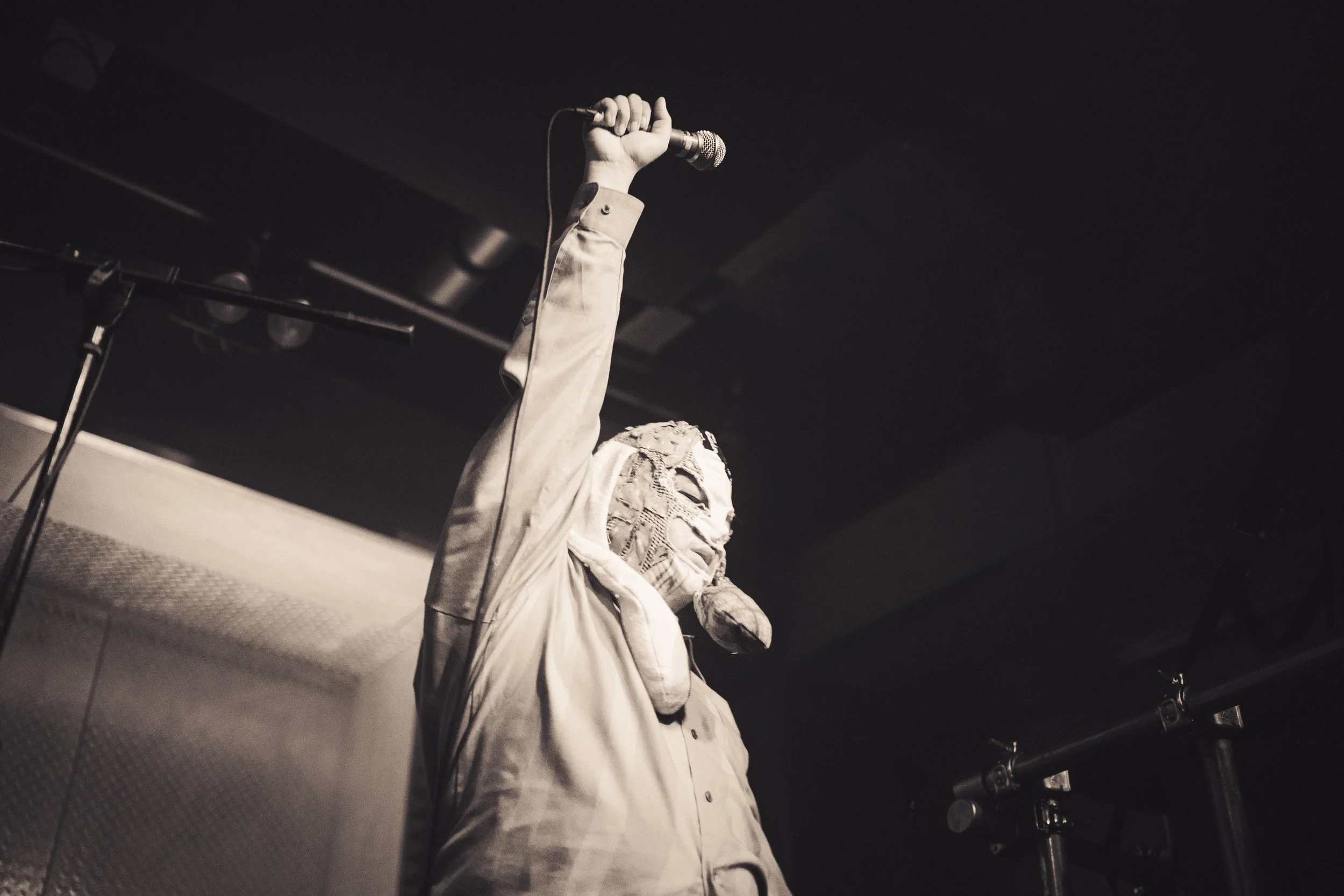 f00ry Krapela-10.jpg