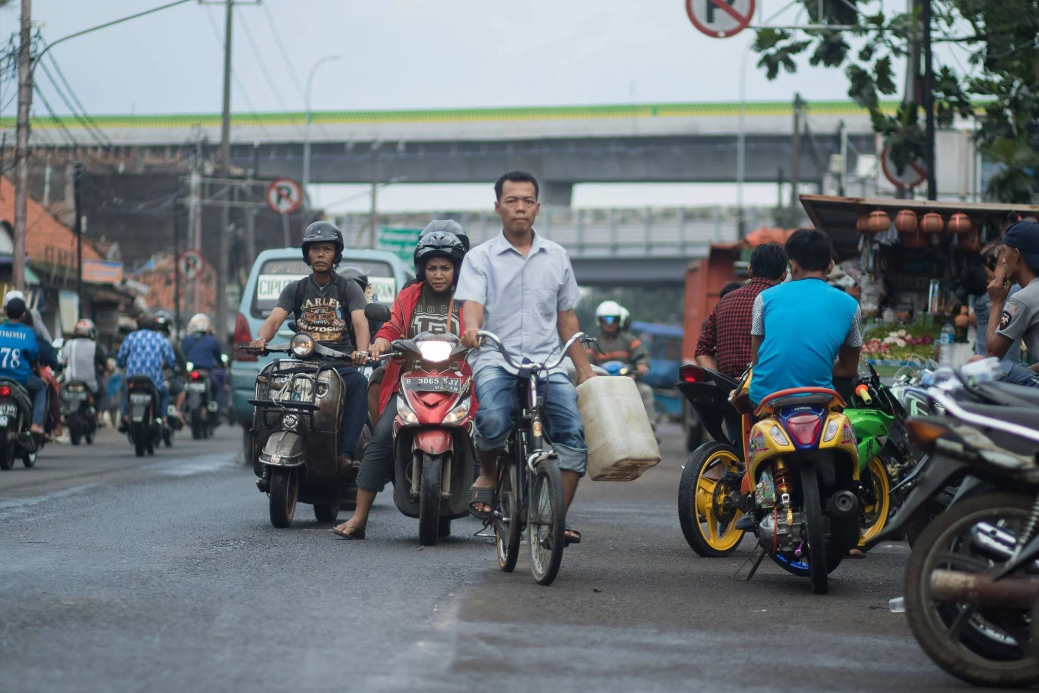 Jalan Kaki: Ciputat to Senayan