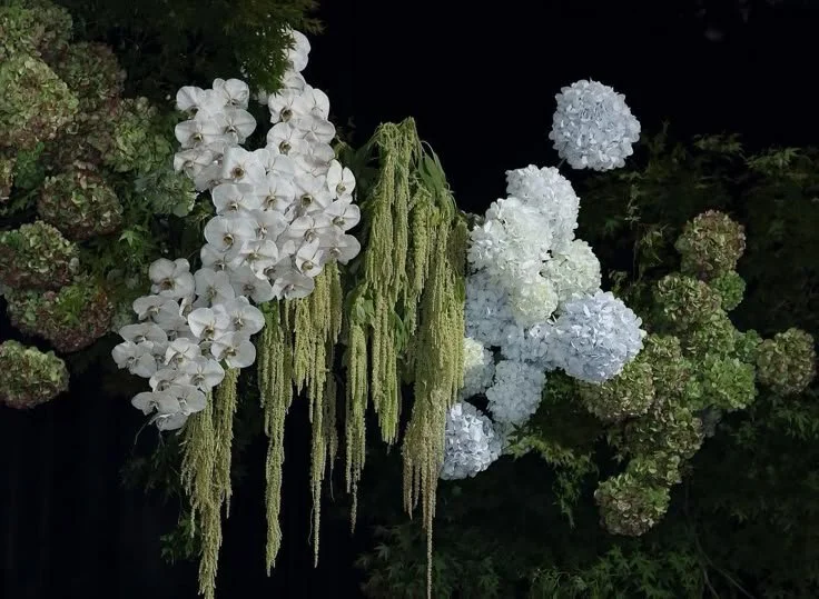 ceremony florals.jpg