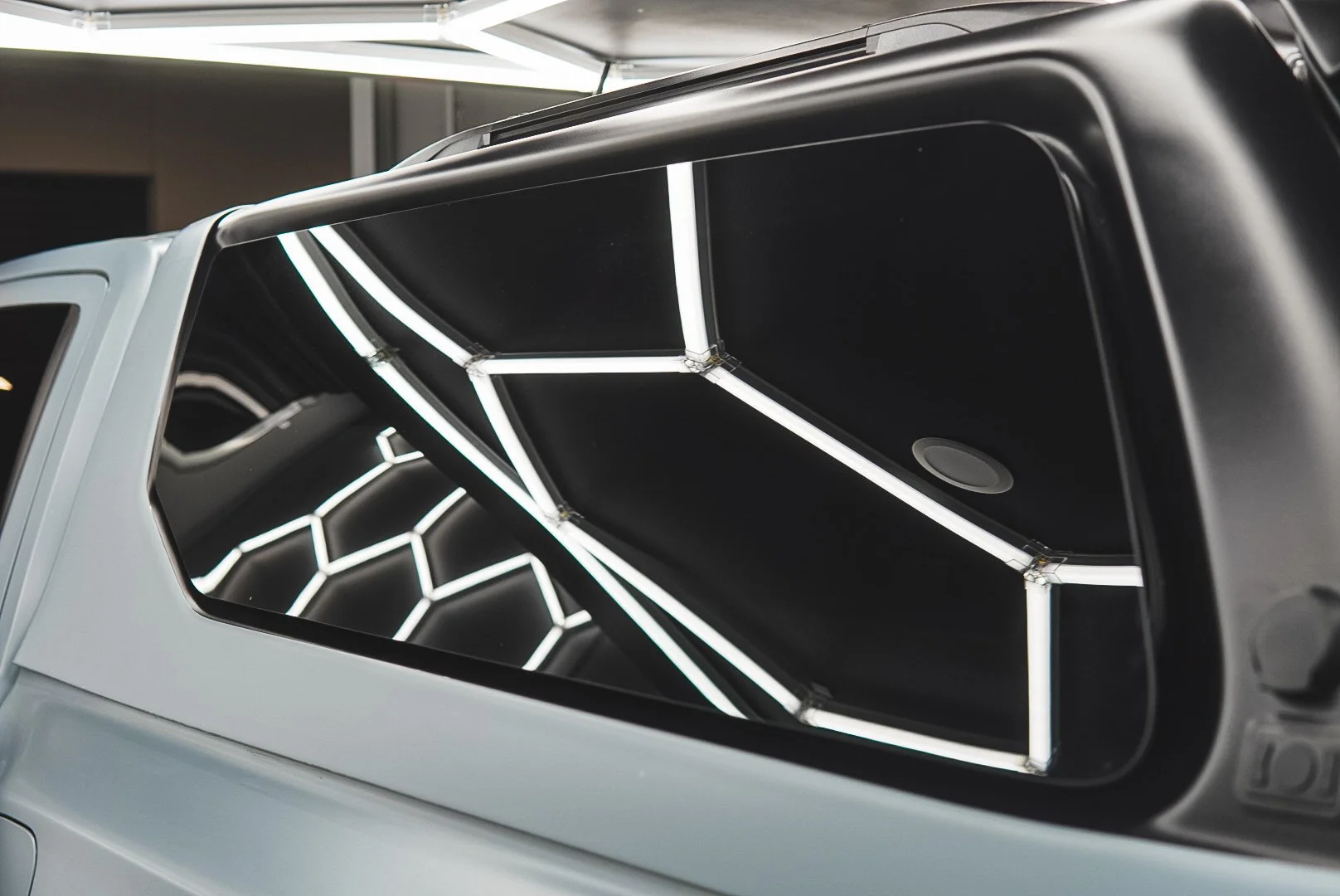 Jidosha Customs for Window Tinting