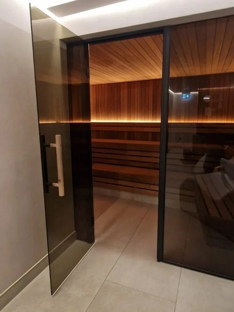 ARMA Jiu Jitsu Club Clapham Black Elk Thermo Ayous Sauna