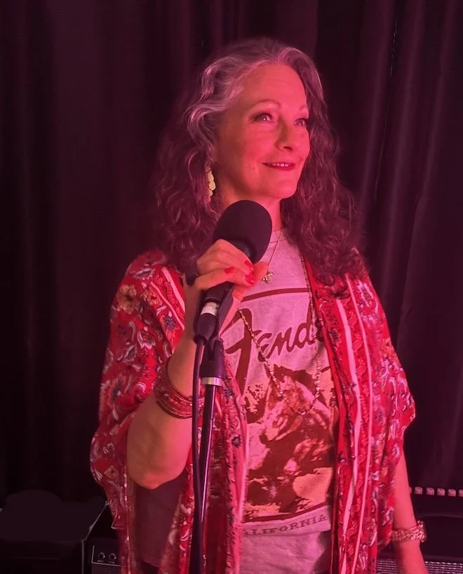 Kim White Messy Middle Radios Duo Music Band