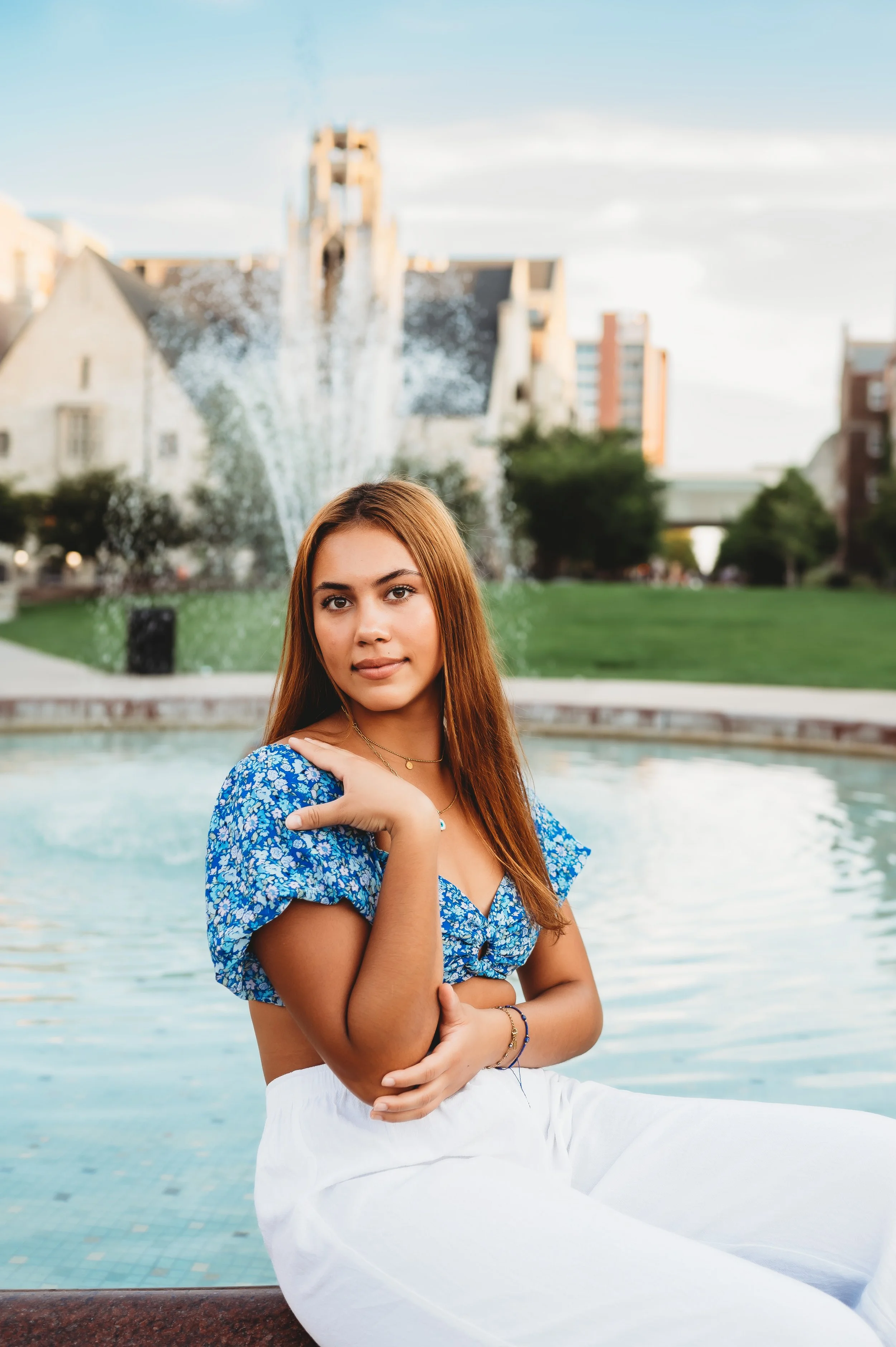 Natural light senior portraits in Dane County, Wisconsin.jpg