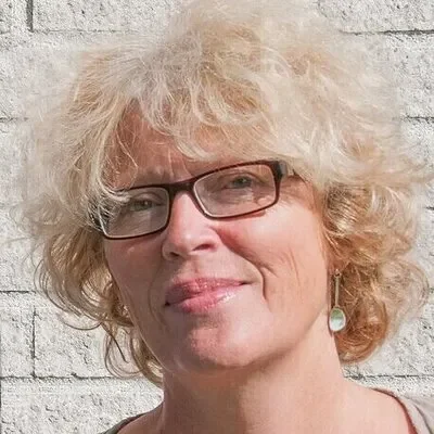 Chrissie Lundström - konstnär och teatermakare