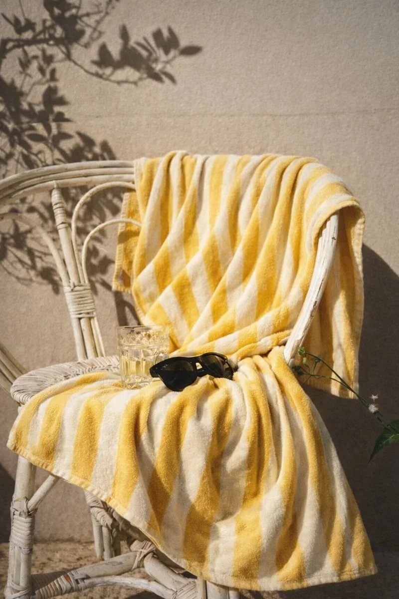 Yellow_Towel.png