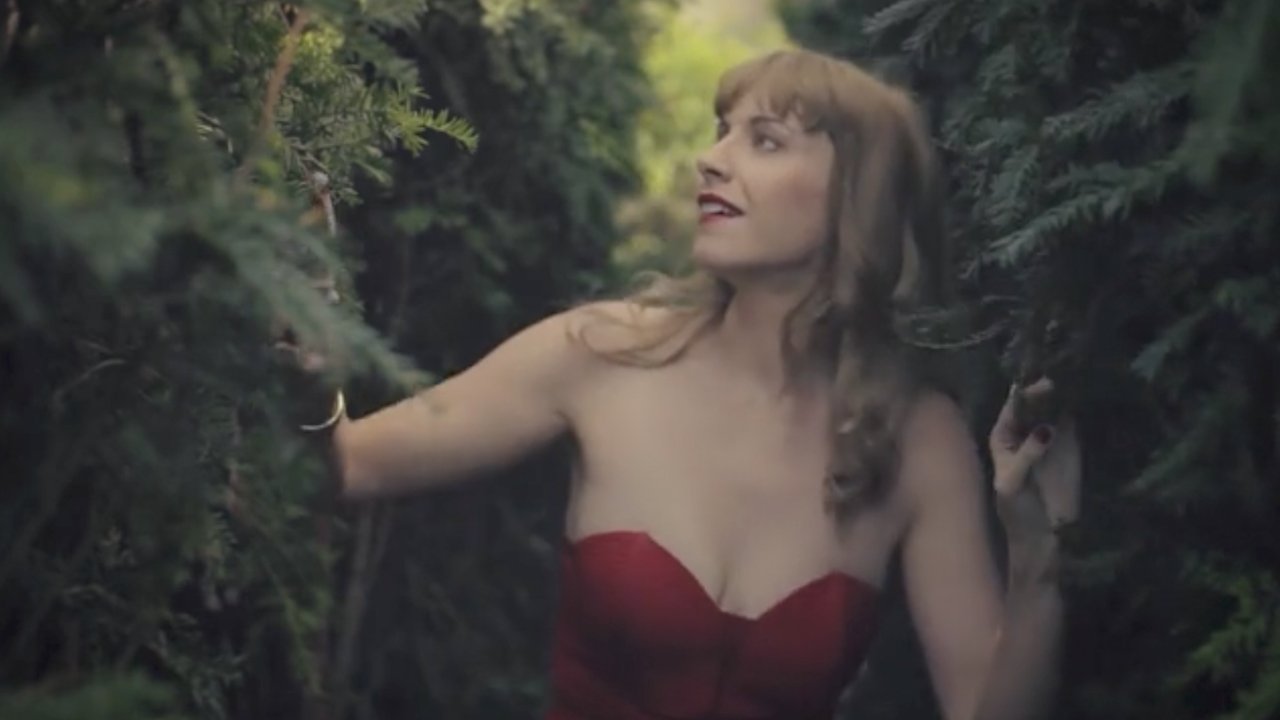 Elsa Kopf - Perfumada