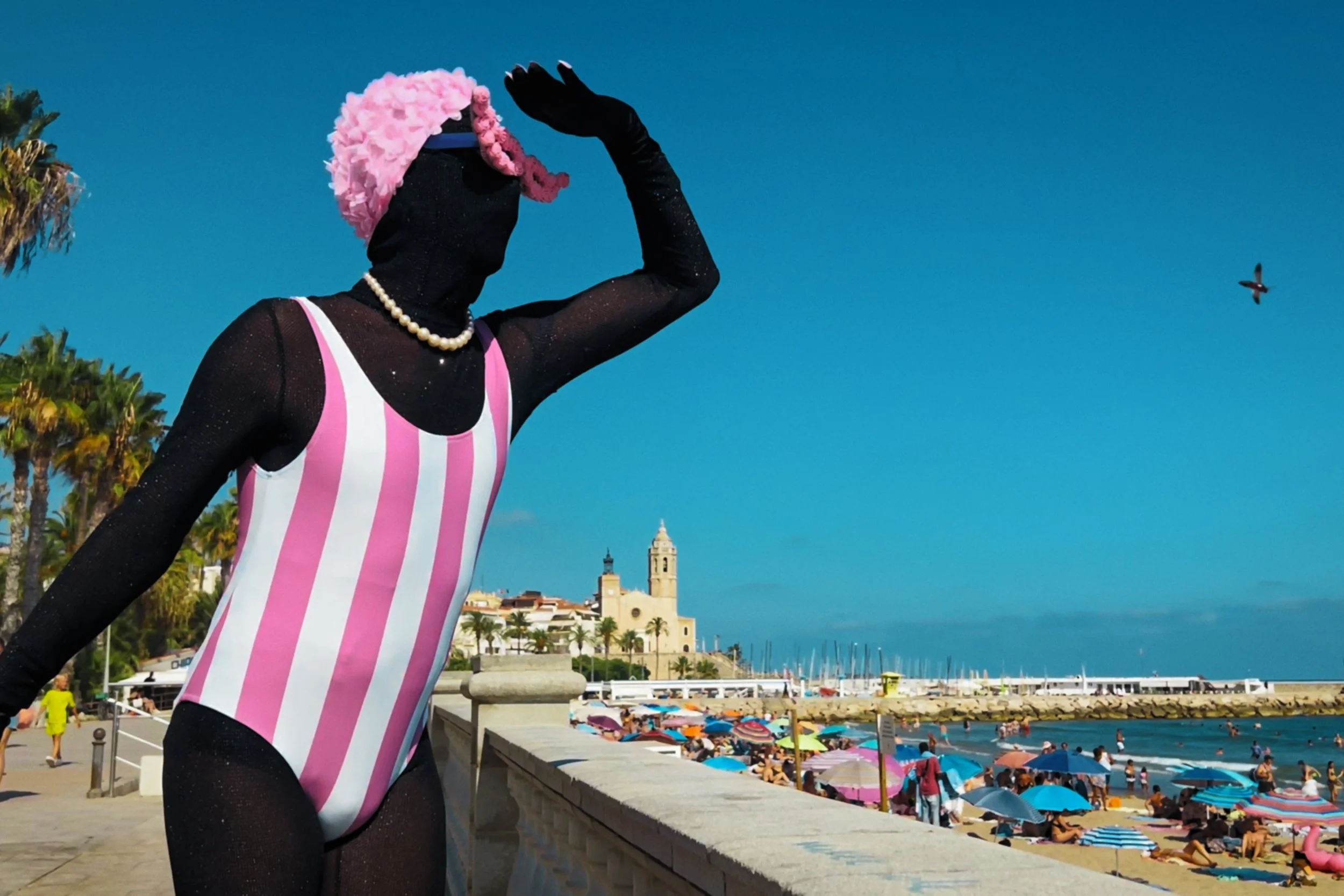 Salma à la plage_03_HD_SD.jpg