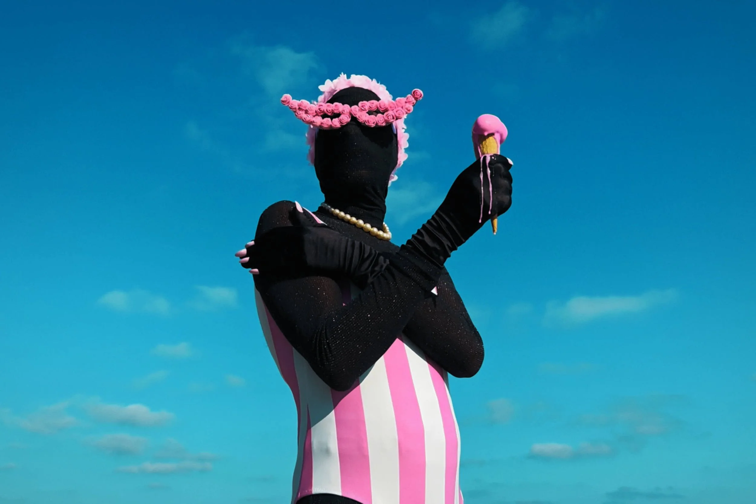 Salma à la plage سلمى ع البحر