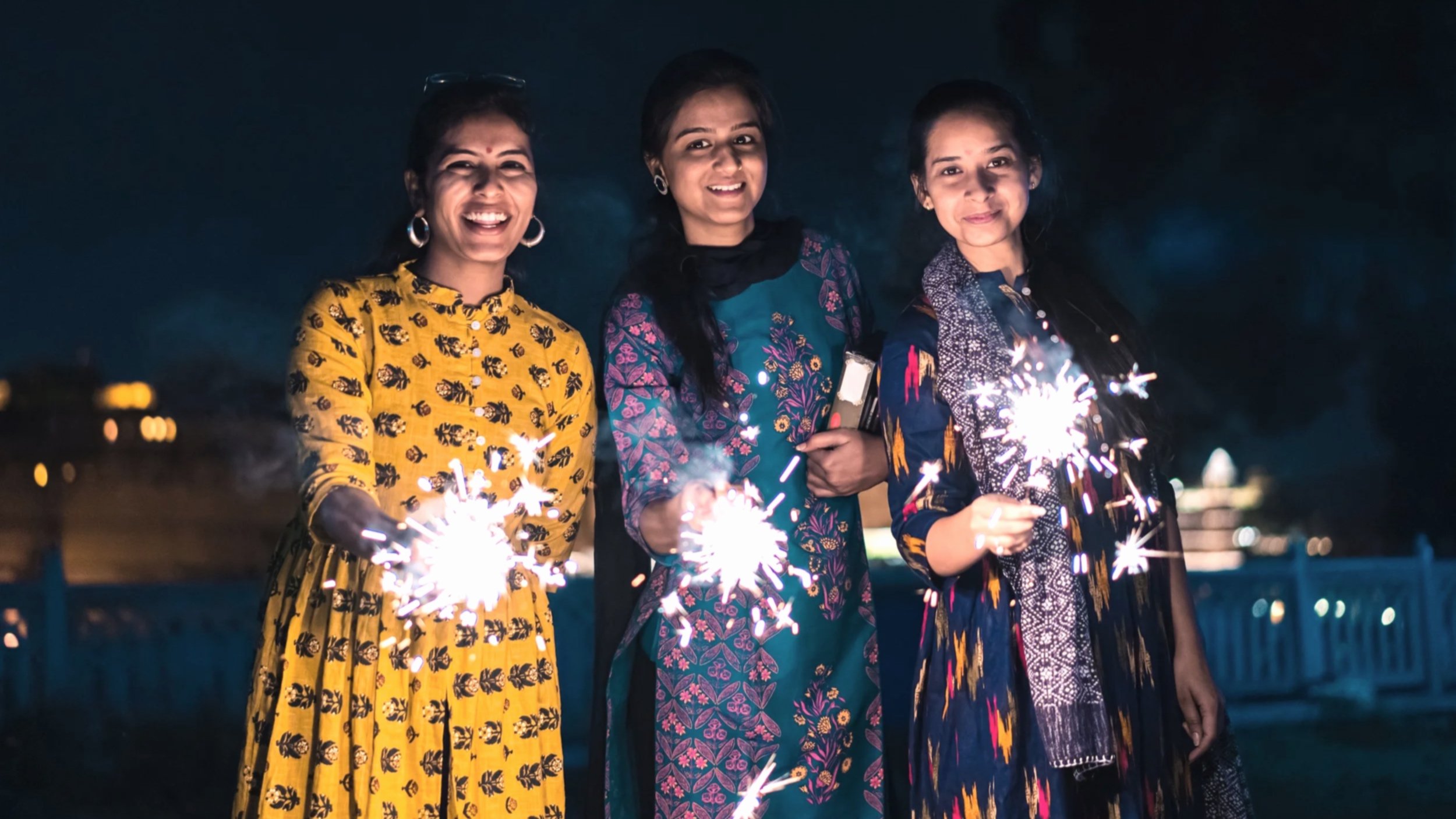 cary-events-hum-sub-diwali-01.jpg